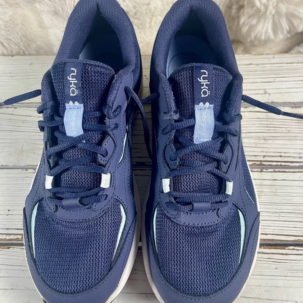 CLEAN Size 8M Ryka‎ Lightweight Mesh Walking Sneakers Integrity Academy Blue